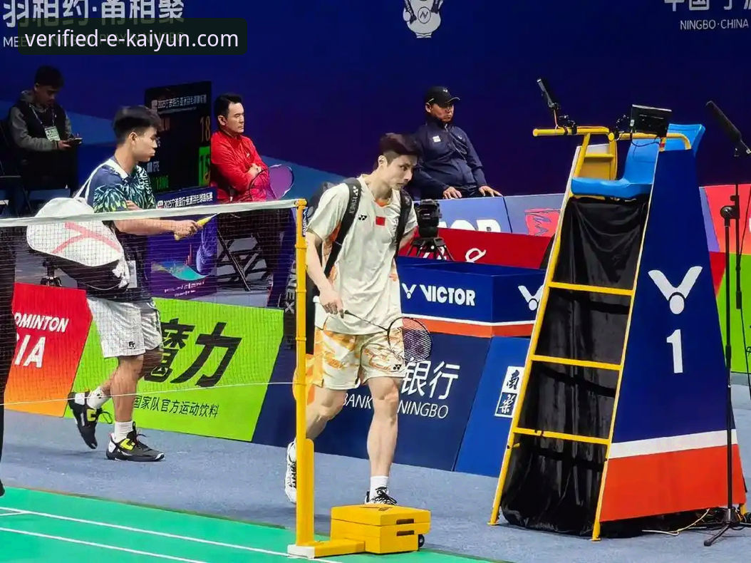 开云体育官网登录问题 3个关键视角,解析石宇奇亚锦赛破荒背后的竞技密码